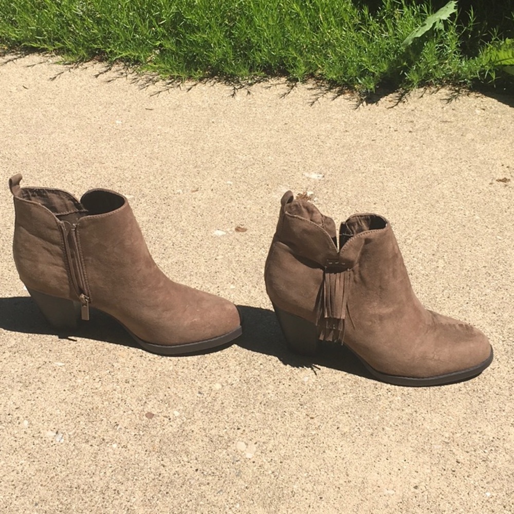 Women’s booties